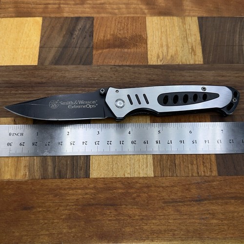 Coltello tascabile pieghevole
