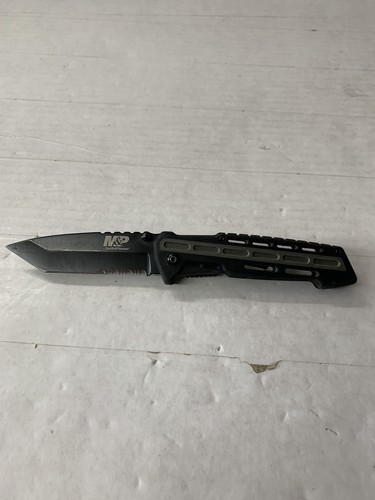 Coltello tascabile pieghevole